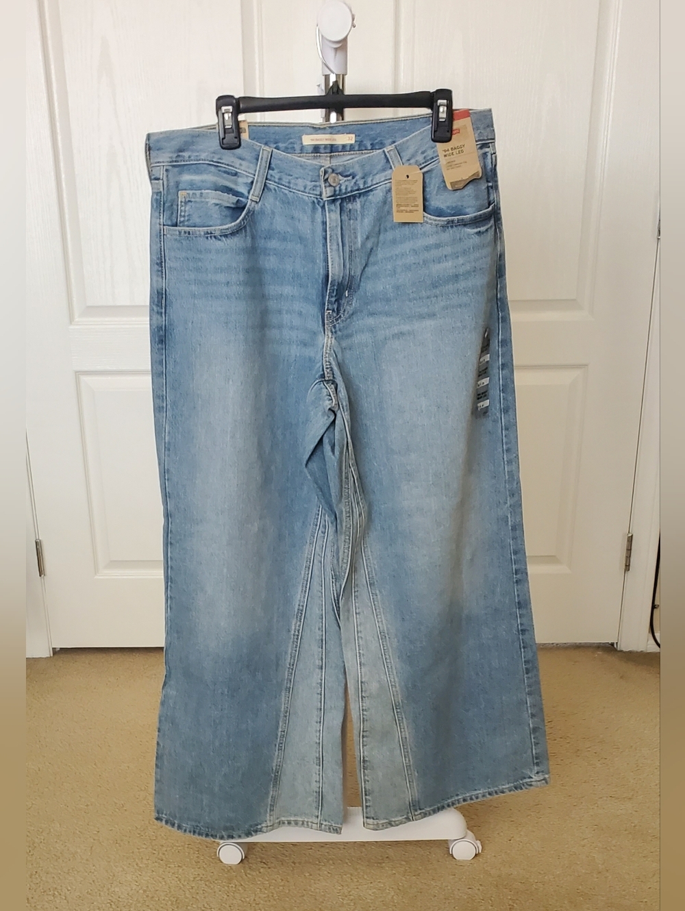 LEVIS Light Wash Baggy Wide Leg Jeans